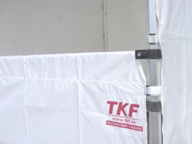 Polobočnice k nůžkovým stanům